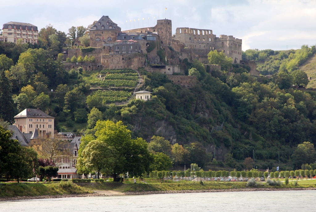 St. Goar and Rheinfels Castle